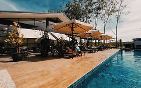 The Rubber Escape, Melaka